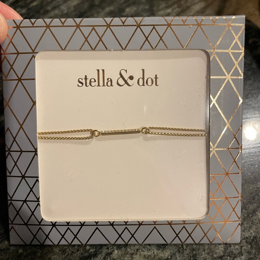 Stella & Dot Gold Minimalist Bracelet